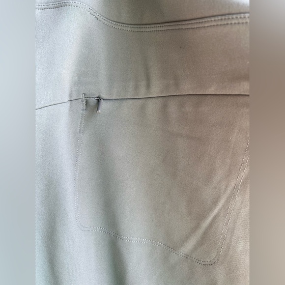 Athleta - Highlands Hybrid Cargo 11 Tight - NWT -Green size 26 - Picture 10 of 15